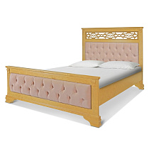 Кровать из массива с мягким изголовьем Шарлотта ВМК-Шале цвет ольха ткань Shaggy desert общий вид