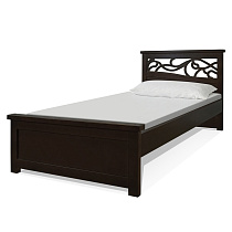 Кровать Майя ВМК-Шале расцветка каштан общий вид с постелью