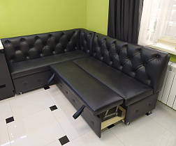 Кухонный угловой диван Монарх PLT черная кожа со спальным местом