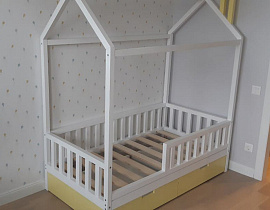 Детская кроватка домик БК-06 ВЭФ комбинированный цвет